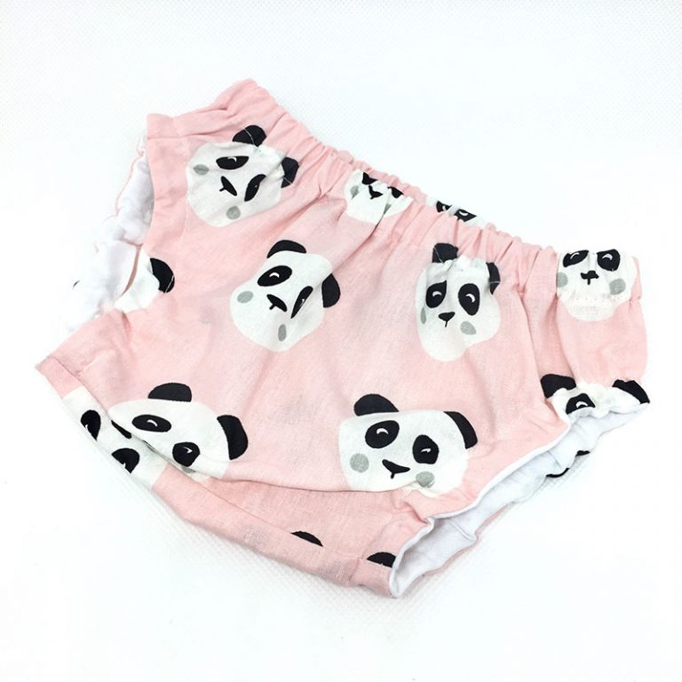 cubrepañal panda rosa